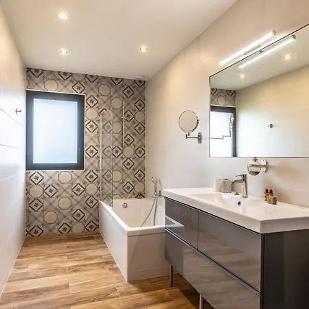 Samare - Avec Piscine A 5 Min Des Plages *