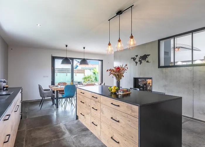 Villa Samare - Avec Piscine A 5 Min Des Plages